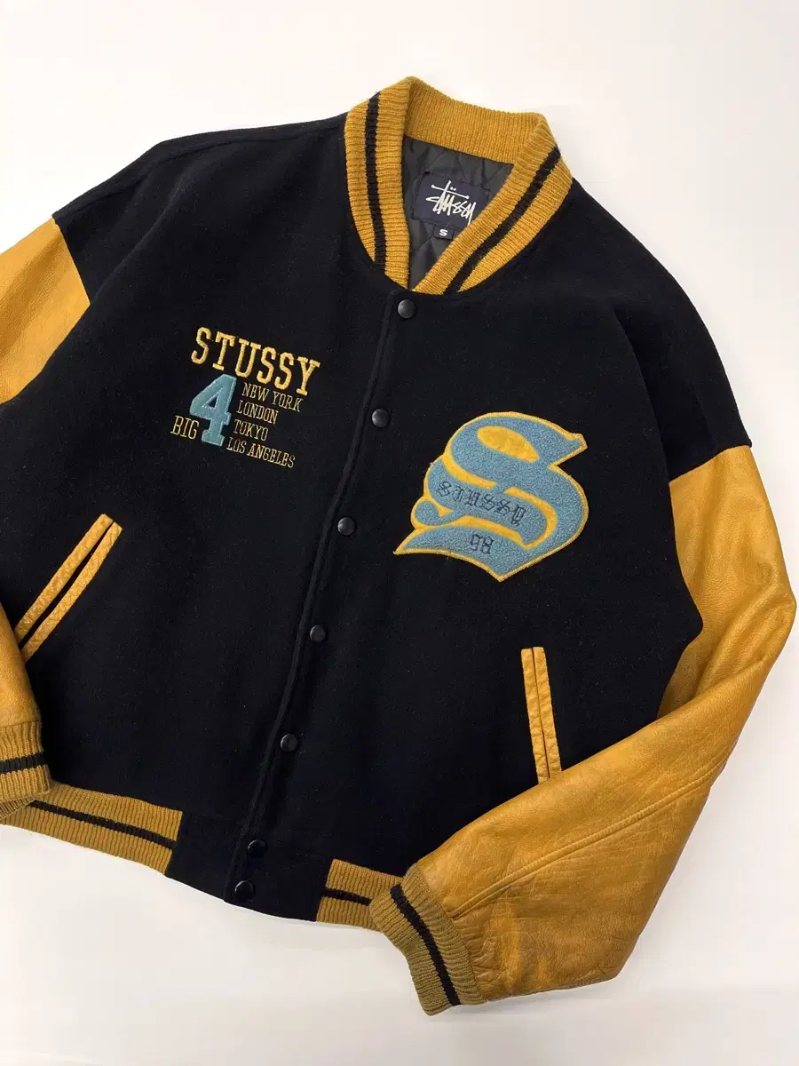 STUSSY 스투시 90 s Big 4 다크네이비-옐로우 바시티 자켓